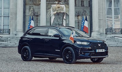 法国汽车工业之瑰宝 DS 7 再次荣膺总统座驾之名